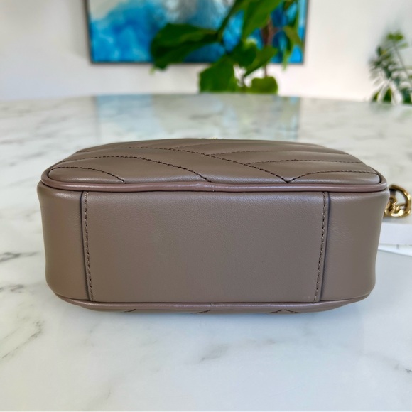 NWT Tory Burch Kira Chevron Small Camera Crossbody Bag Classic Taupe Leather - Picture 7 of 16